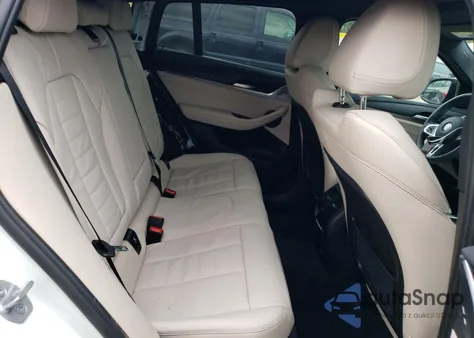 2023 BMW X4 M40I z USA, uszkodzony, nr VIN 5UX43DT05P9P61977